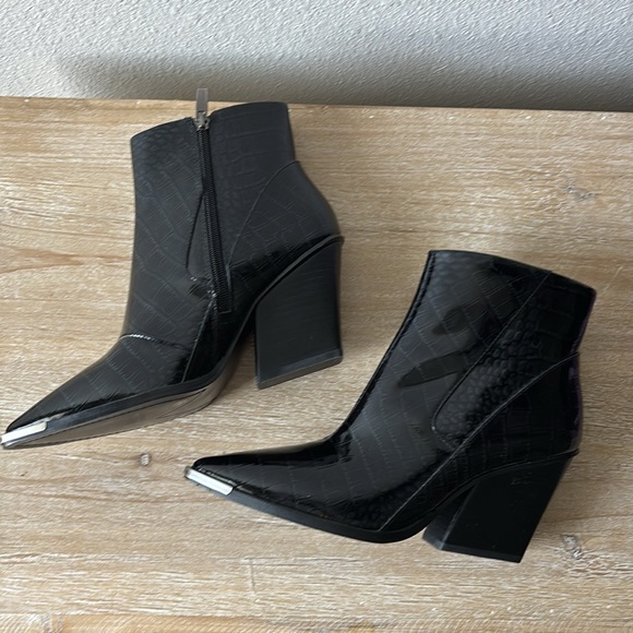 Vince Camuto New York Black Patent Leather Ankle Booties - Picture 2 of 16